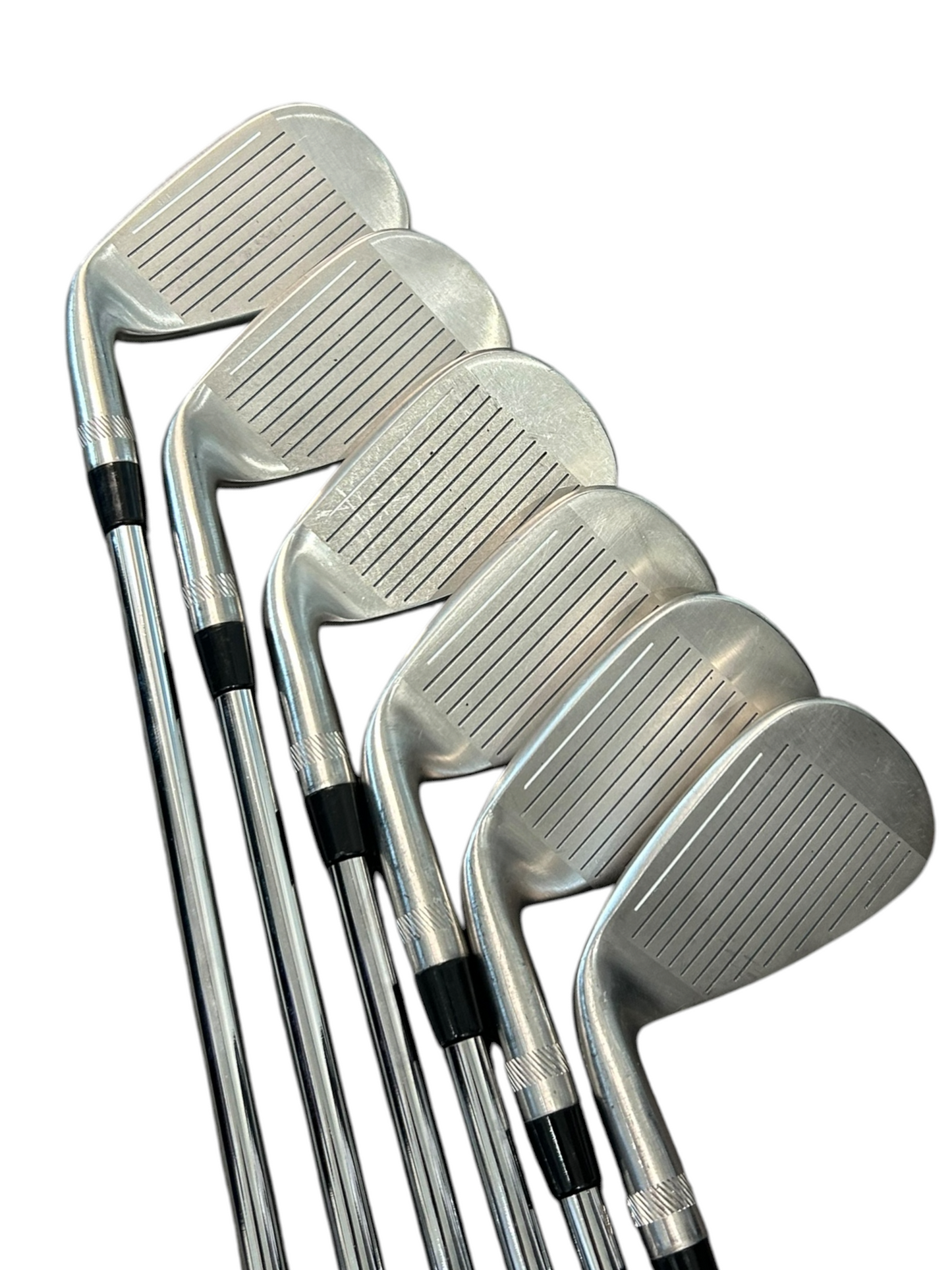 Sub 70 / USED / 699 V2 Irons Set 5-PW / Stiff Flex / Clearance